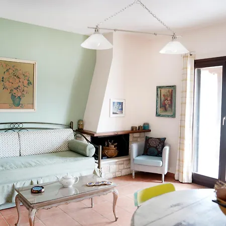 Artistic 2 Nyaraló *